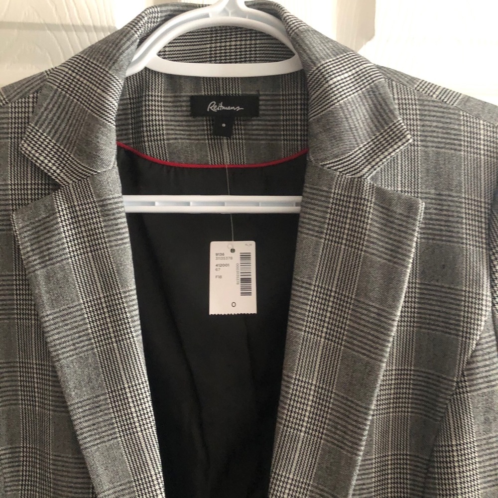 Reitmans Checkered Blazer - Picture 2 of 4